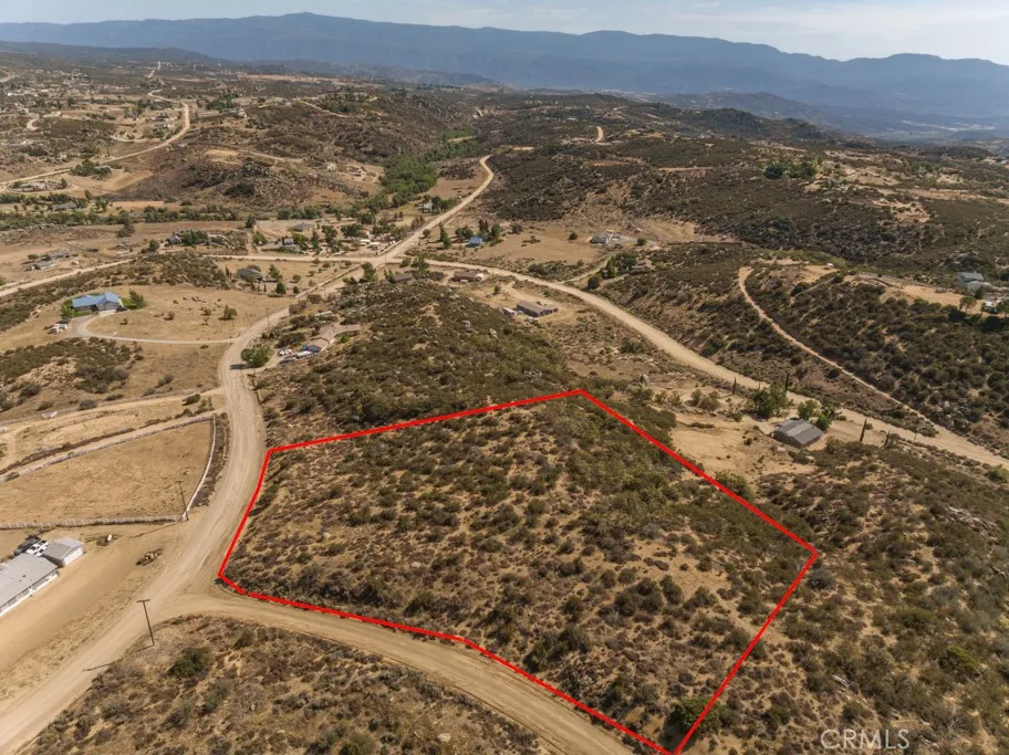 874 Lake Canyon Drive Aguanga, CA 92536