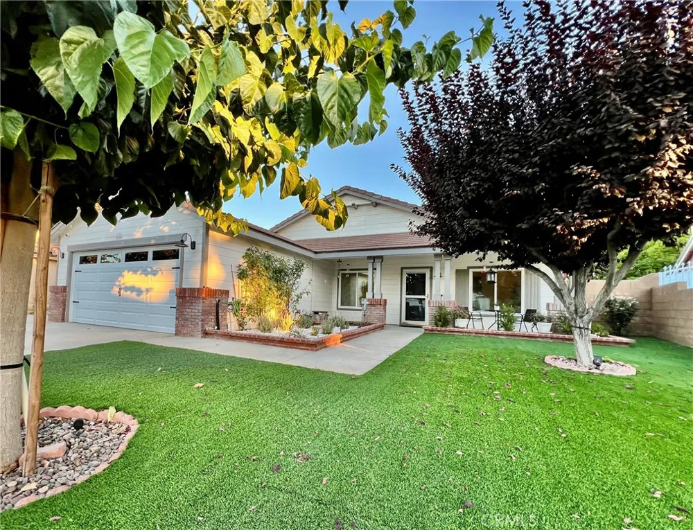 3024 Holline Court Lancaster, CA 93535