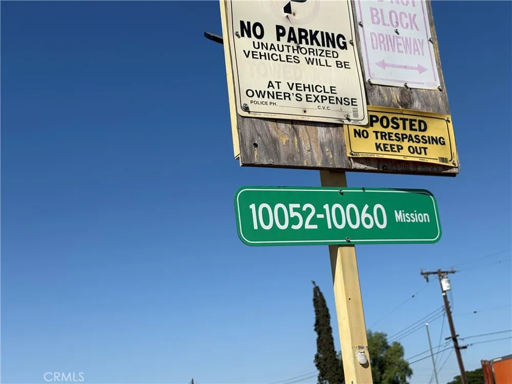 Near Mission Boulevard Riverside, CA 92509