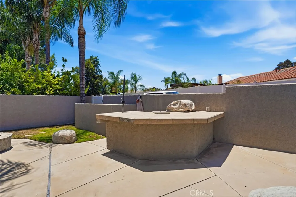 30027 Swan Point Canyon Lake, CA 92587