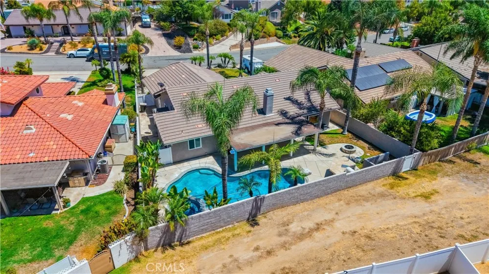 30027 Swan Point Canyon Lake, CA 92587