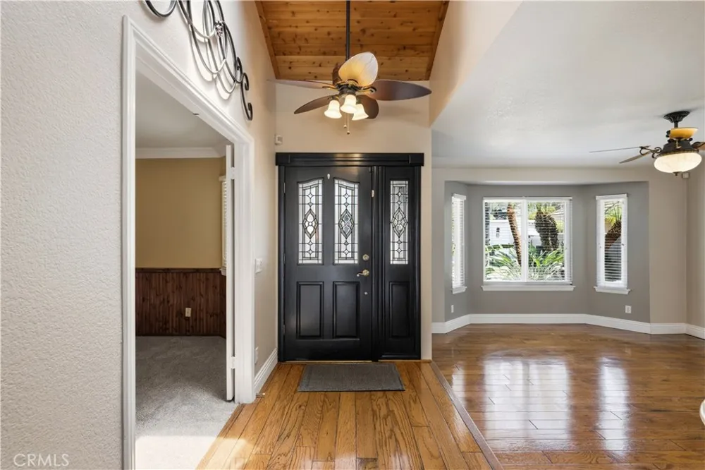 30027 Swan Point Canyon Lake, CA 92587