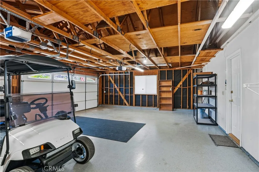 30027 Swan Point Canyon Lake, CA 92587