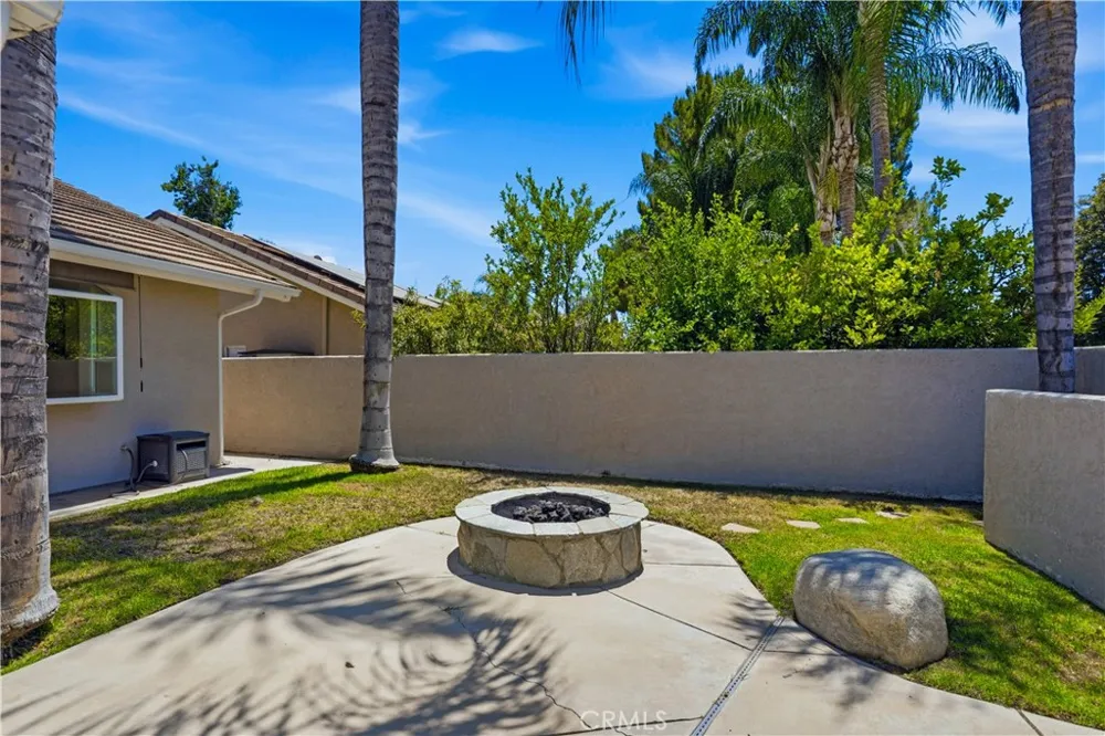 30027 Swan Point Canyon Lake, CA 92587