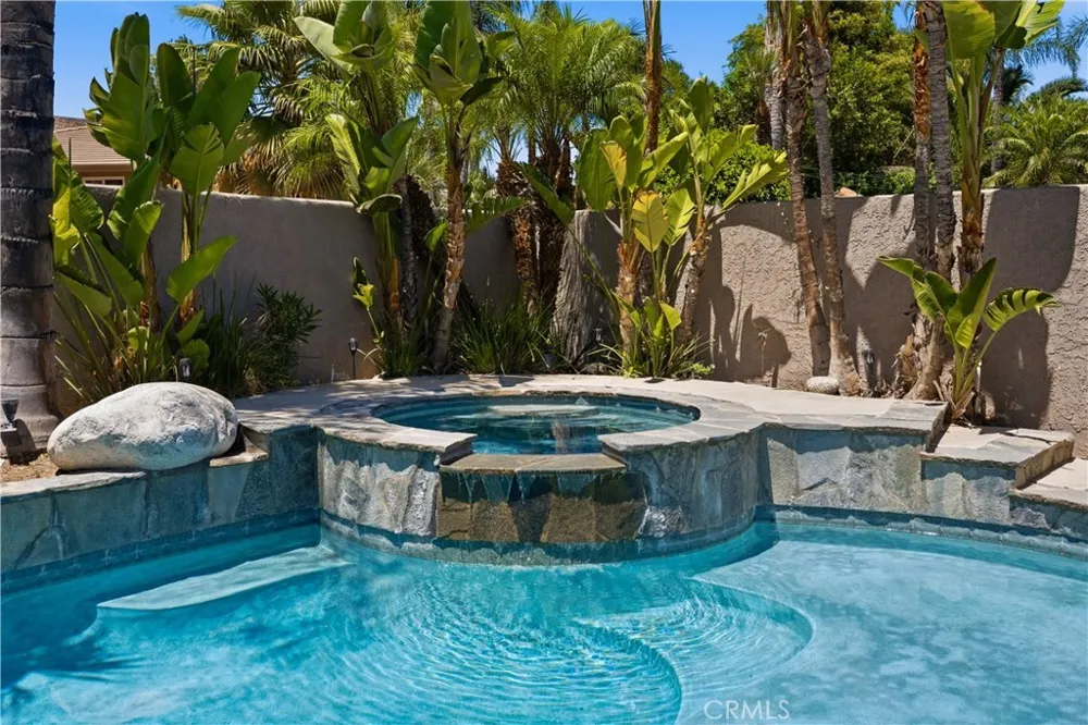 30027 Swan Point Canyon Lake, CA 92587