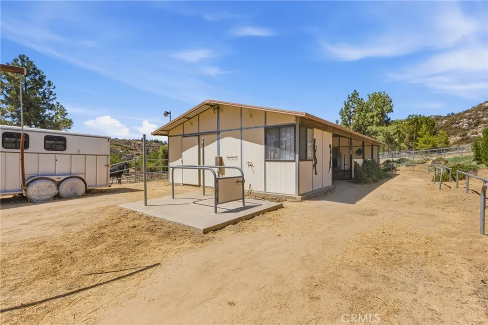 49050 Lake Canyon Aguanga, CA 92536