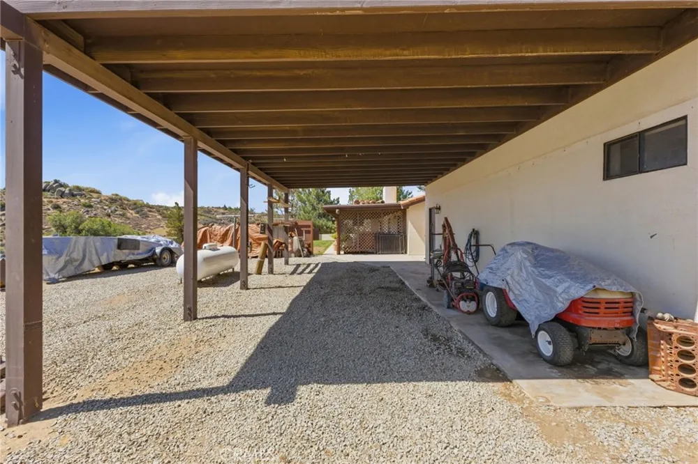 49050 Lake Canyon Aguanga, CA 92536