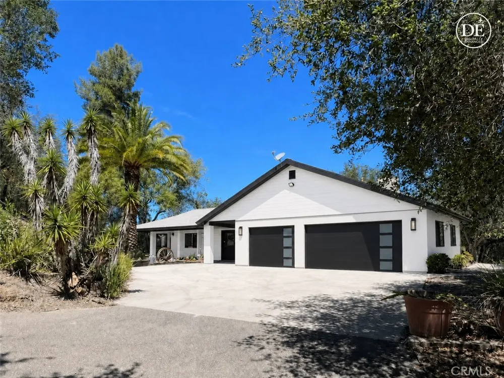 26355 Avenida del Oro Temecula, CA 92590