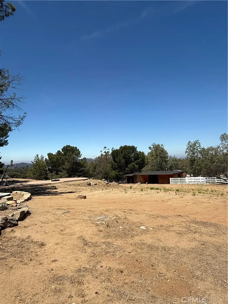 27258 Kiavo Drive Valley Center, CA 92082