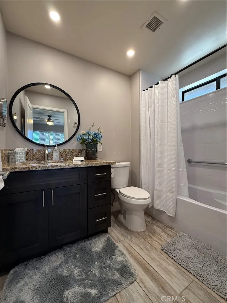 27258 Kiavo Drive Valley Center, CA 92082