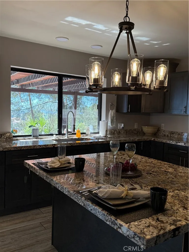 27258 Kiavo Drive Valley Center, CA 92082