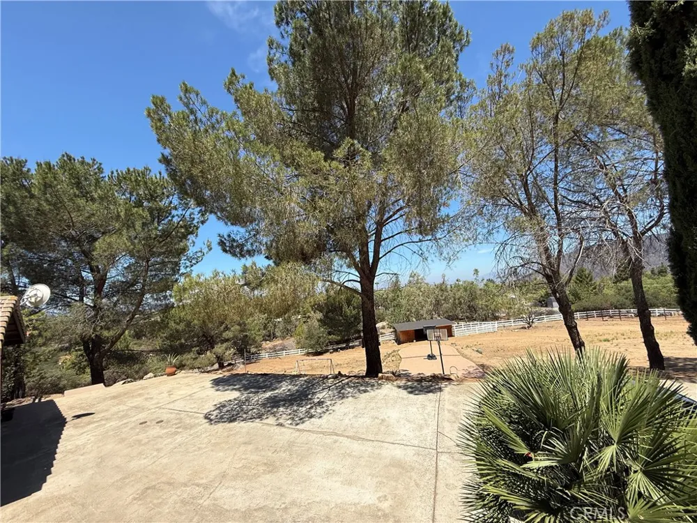 27258 Kiavo Drive Valley Center, CA 92082