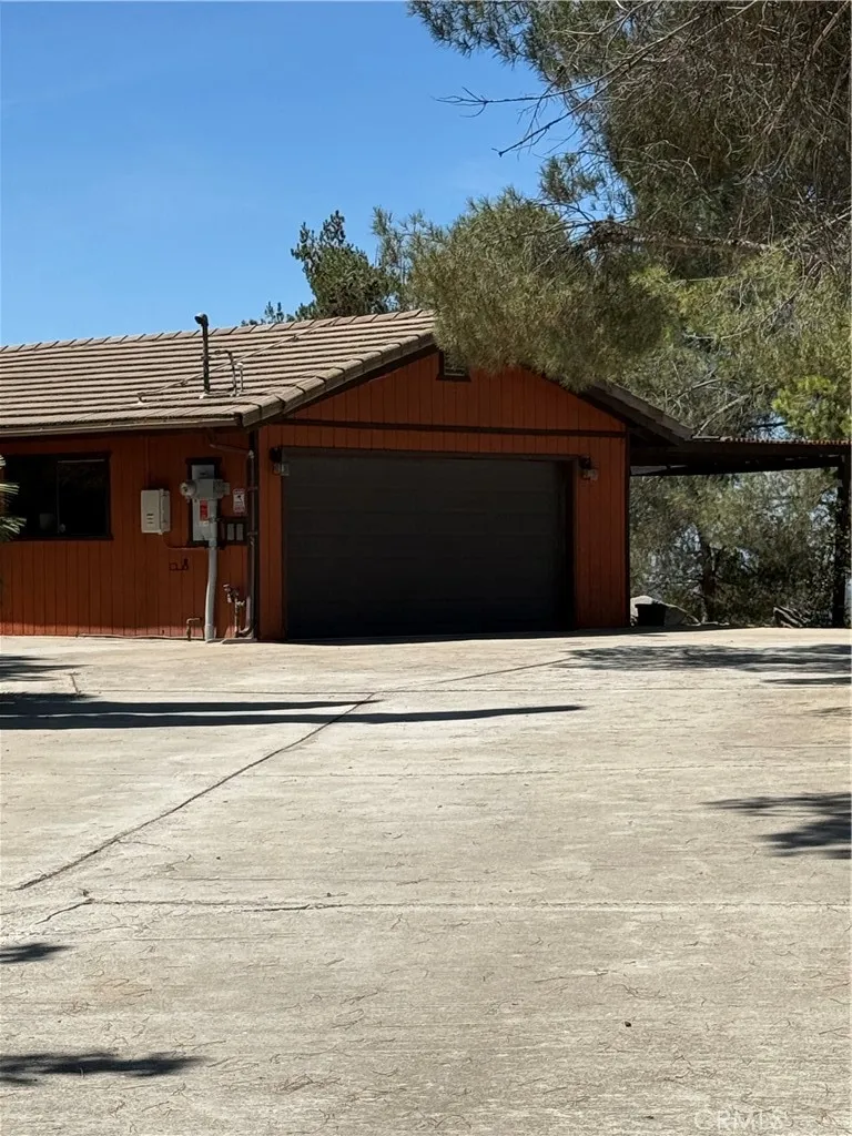 27258 Kiavo Drive Valley Center, CA 92082