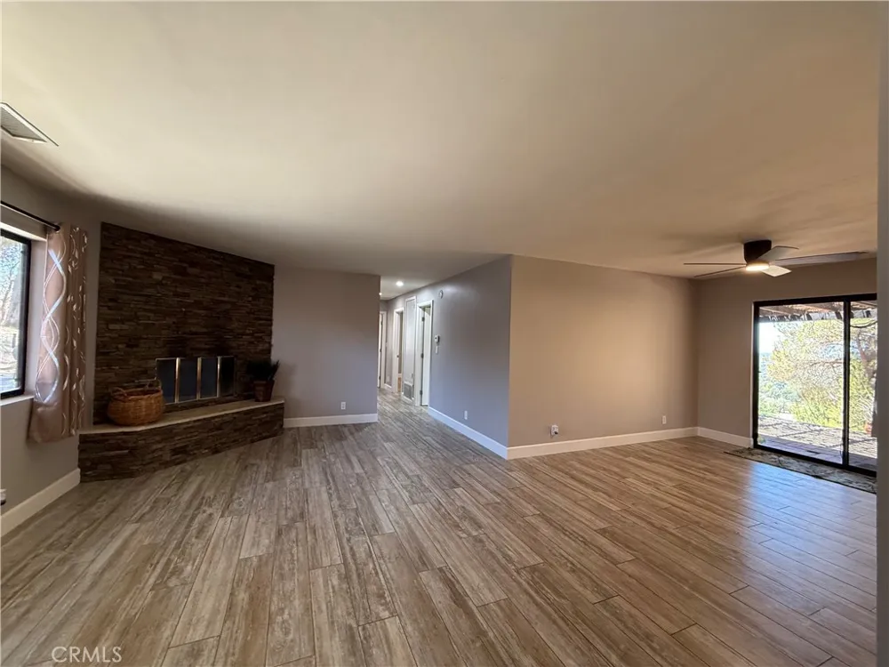 27258 Kiavo Drive Valley Center, CA 92082