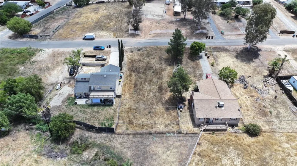 18 Avenida De Los Flores Menifee, CA 92587