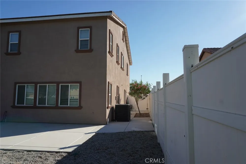 495 Montego San Jacinto, CA 92582