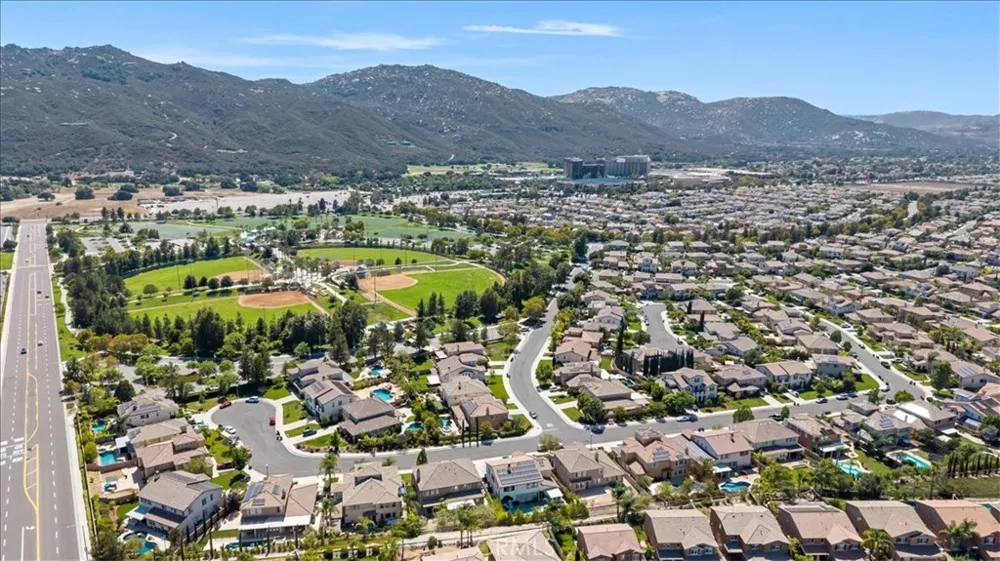46324 Durango Drive Temecula, CA 92592
