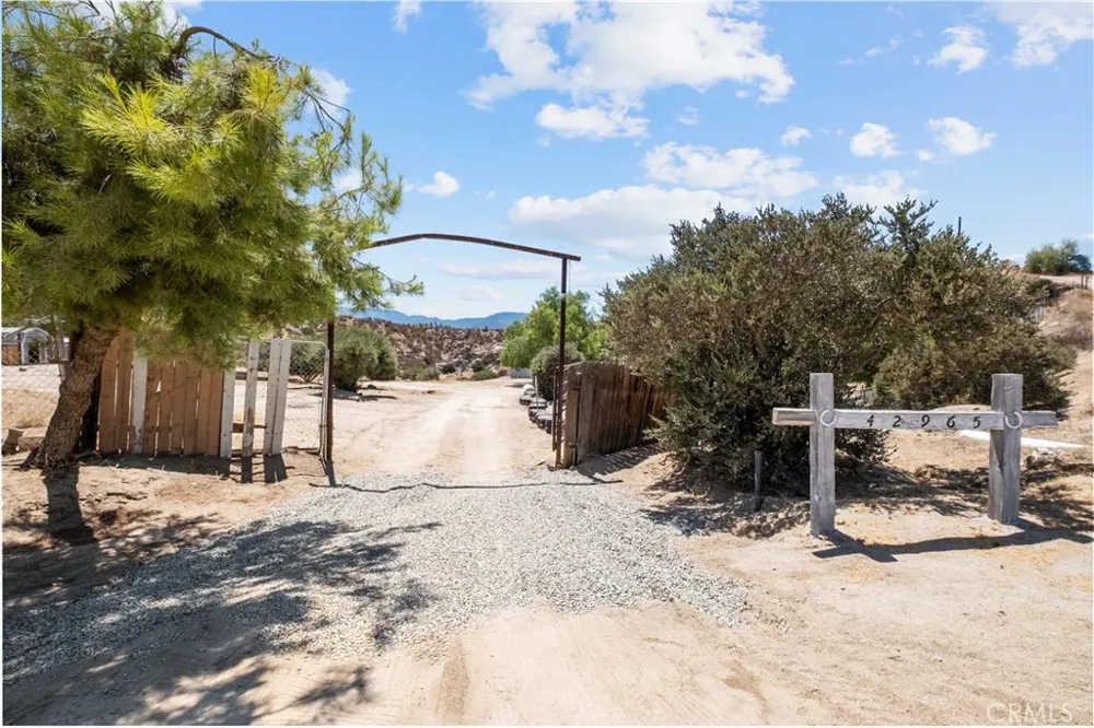 42965 Powerline Aguanga, CA 92536