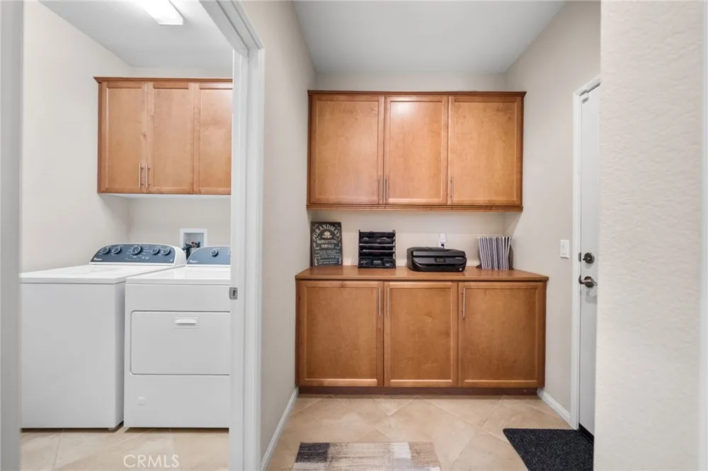 1467 Via Rojas Hemet, CA 92545