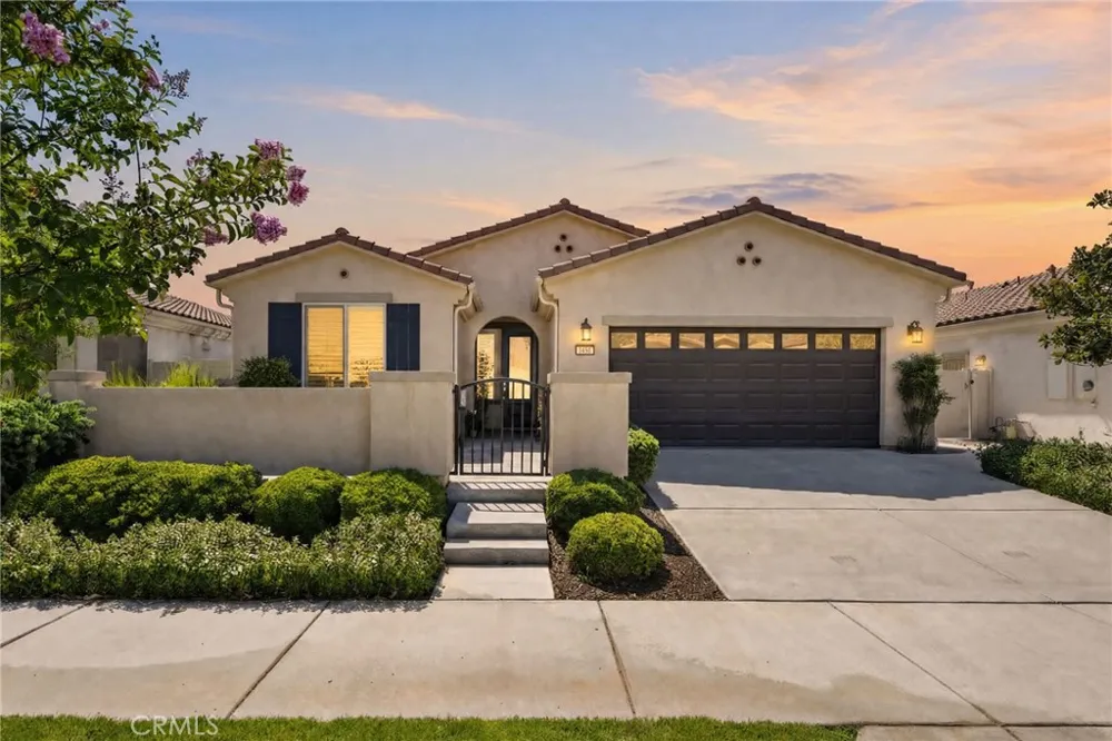 1467 Via Rojas Hemet, CA 92545
