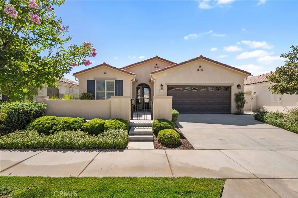 1467 Via Rojas Hemet, CA 92545