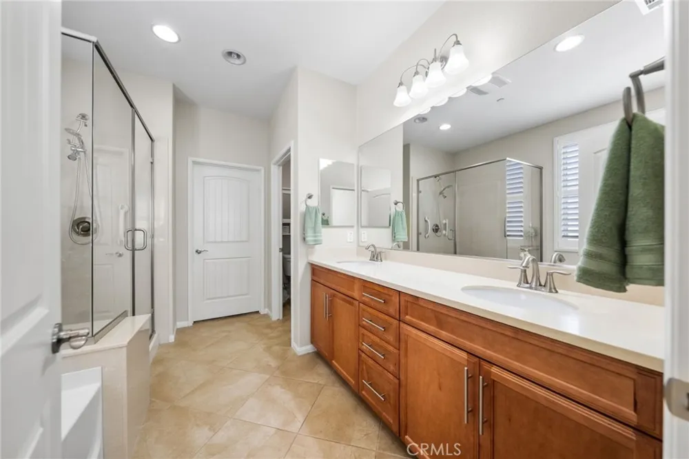 1467 Via Rojas Hemet, CA 92545