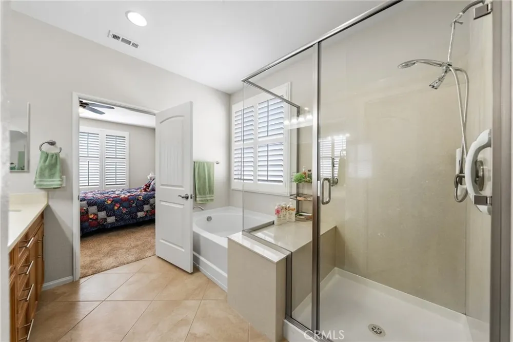 1467 Via Rojas Hemet, CA 92545