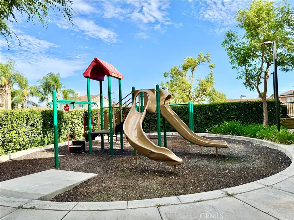 6397 Marbella Eastvale, CA 91752