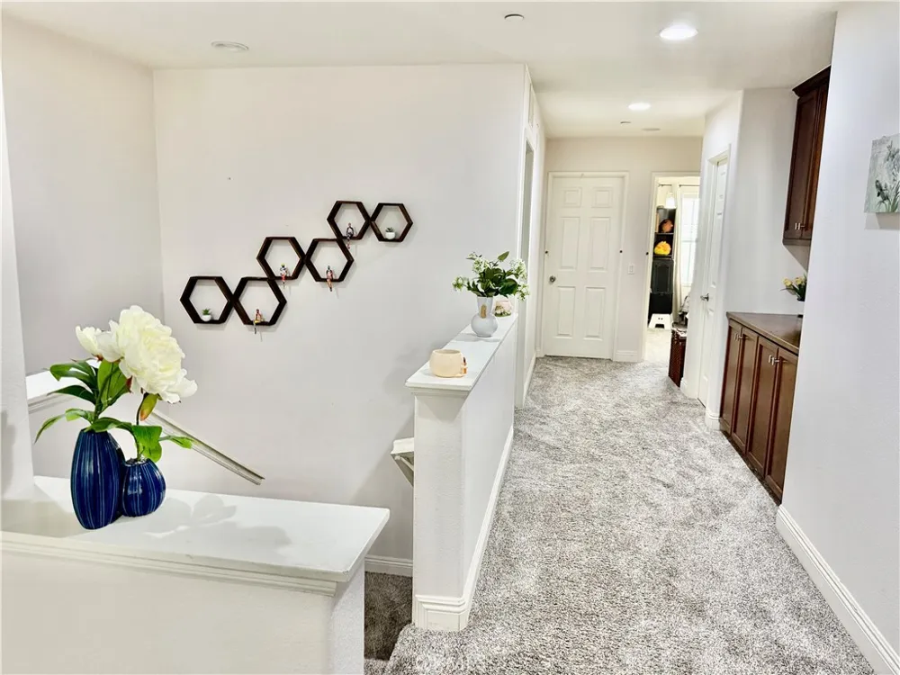 6397 Marbella Eastvale, CA 91752