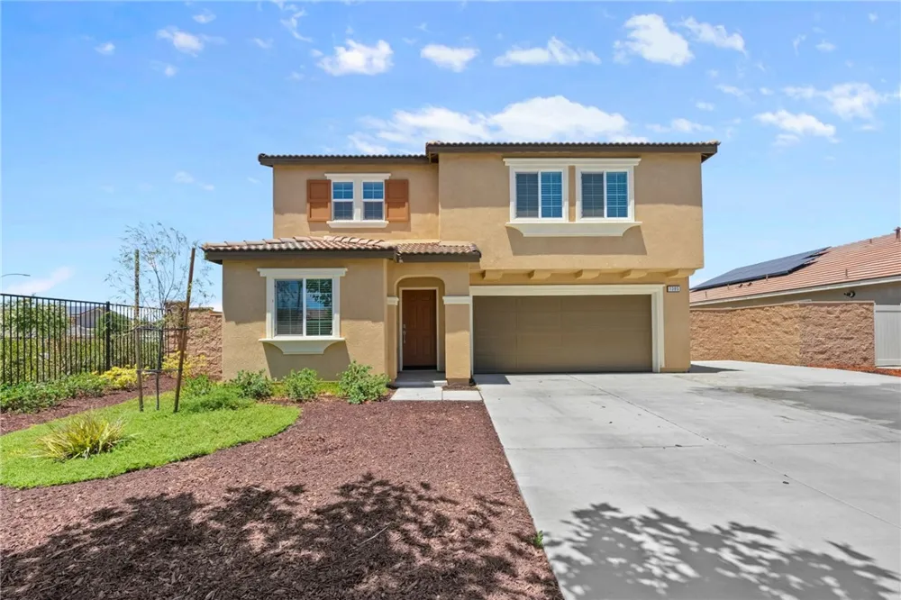 1385 Caprice Court Hemet, CA 92543