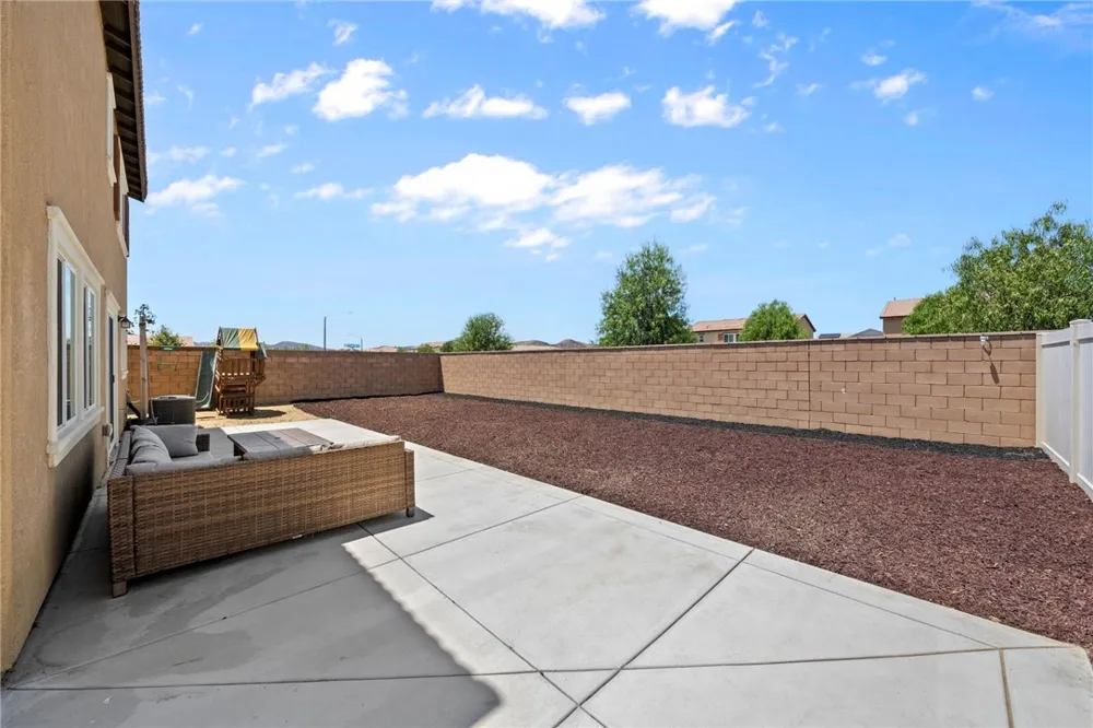 1385 Caprice Court Hemet, CA 92543