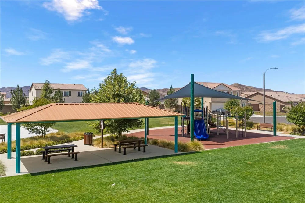 1385 Caprice Court Hemet, CA 92543