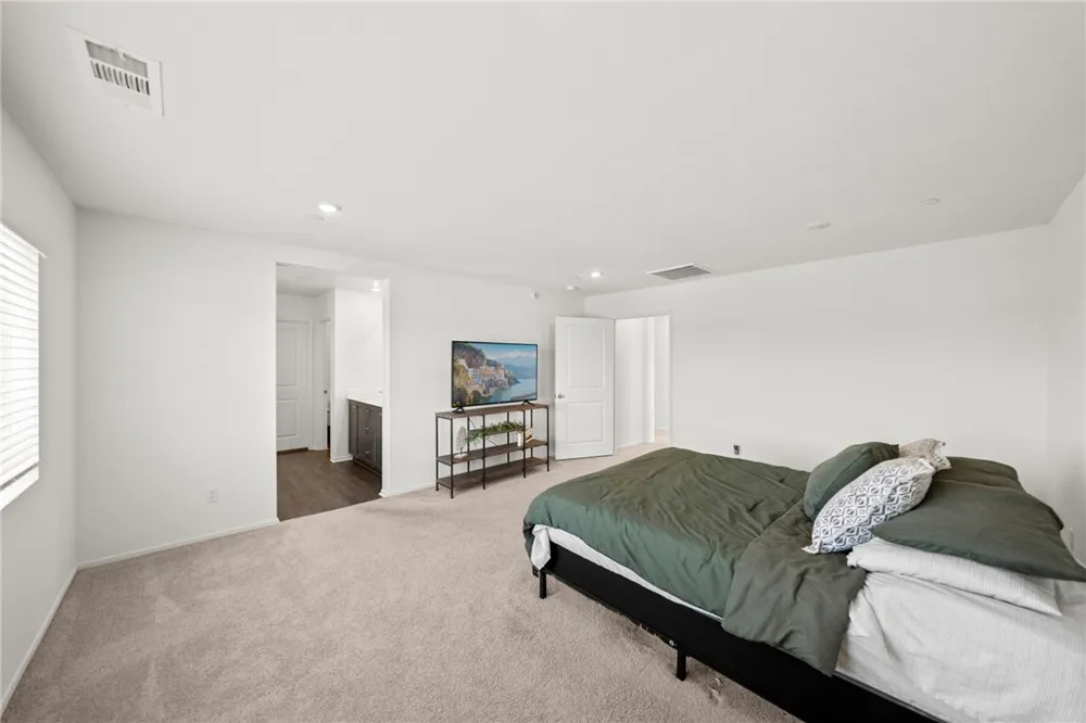 1385 Caprice Court Hemet, CA 92543