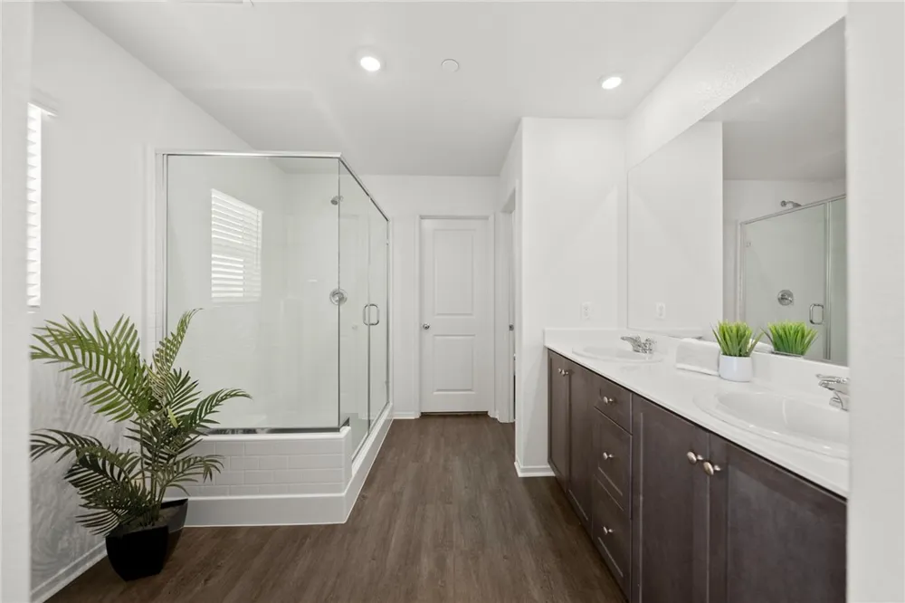 1385 Caprice Court Hemet, CA 92543