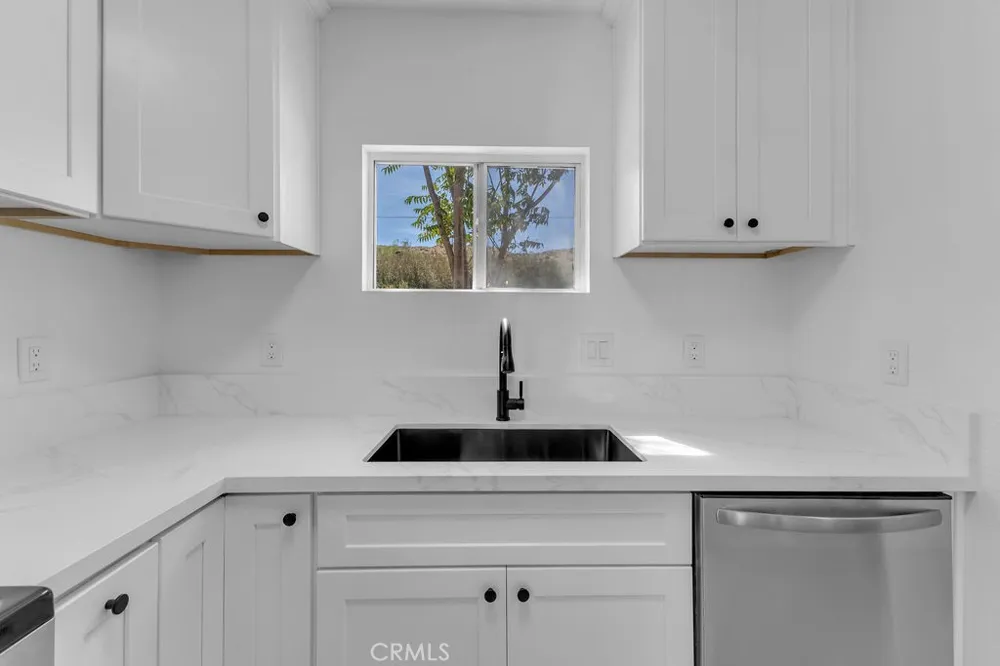 49438 Conejo Road Morongo Valley, CA 92256