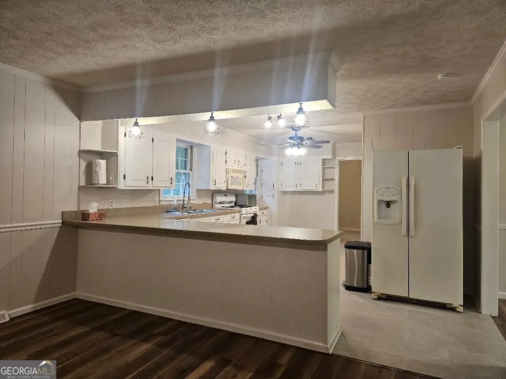 38 Ridgeview DR SE Silver Creek, GA 30173