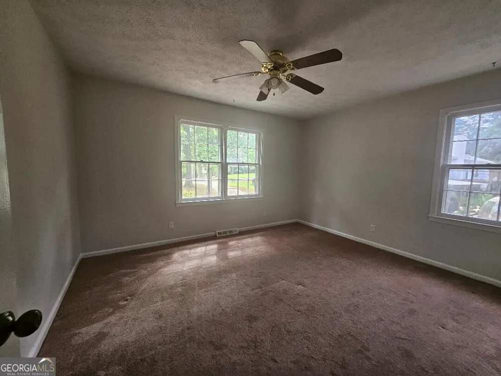 38 Ridgeview DR SE Silver Creek, GA 30173