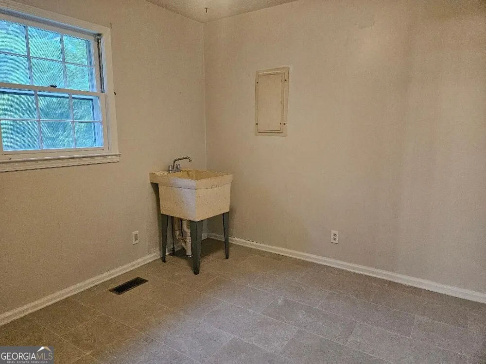 38 Ridgeview DR SE Silver Creek, GA 30173