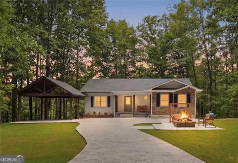 601 Hidden Valley DR