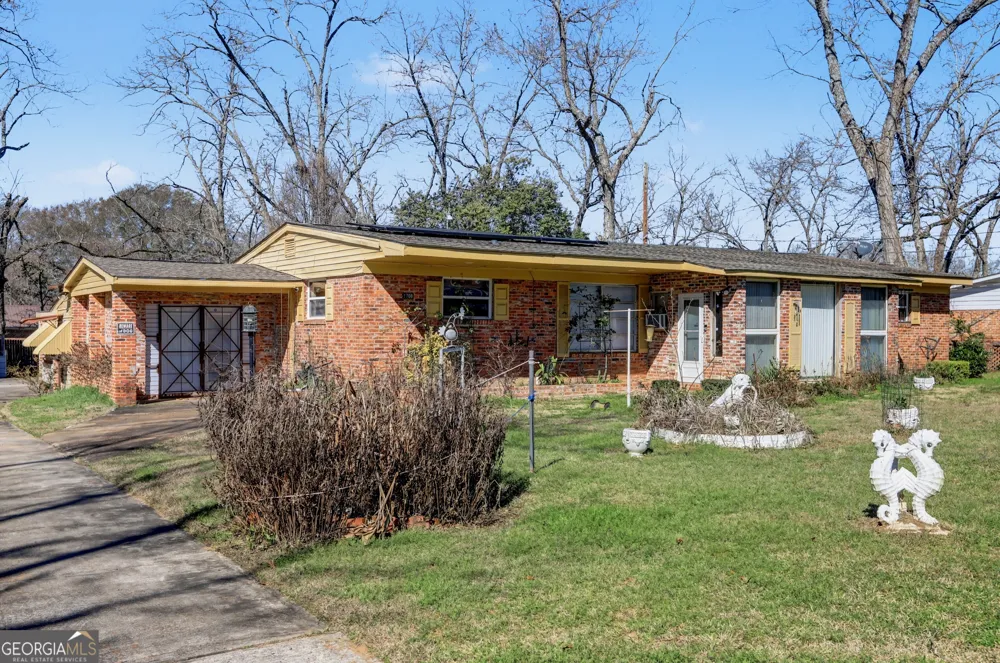 1708 Armory DR Americus, GA 31719