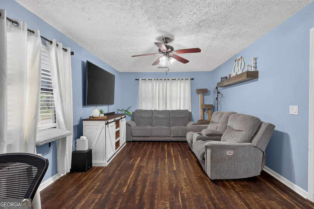 385 Lemans DR Bloomingdale, GA 31302