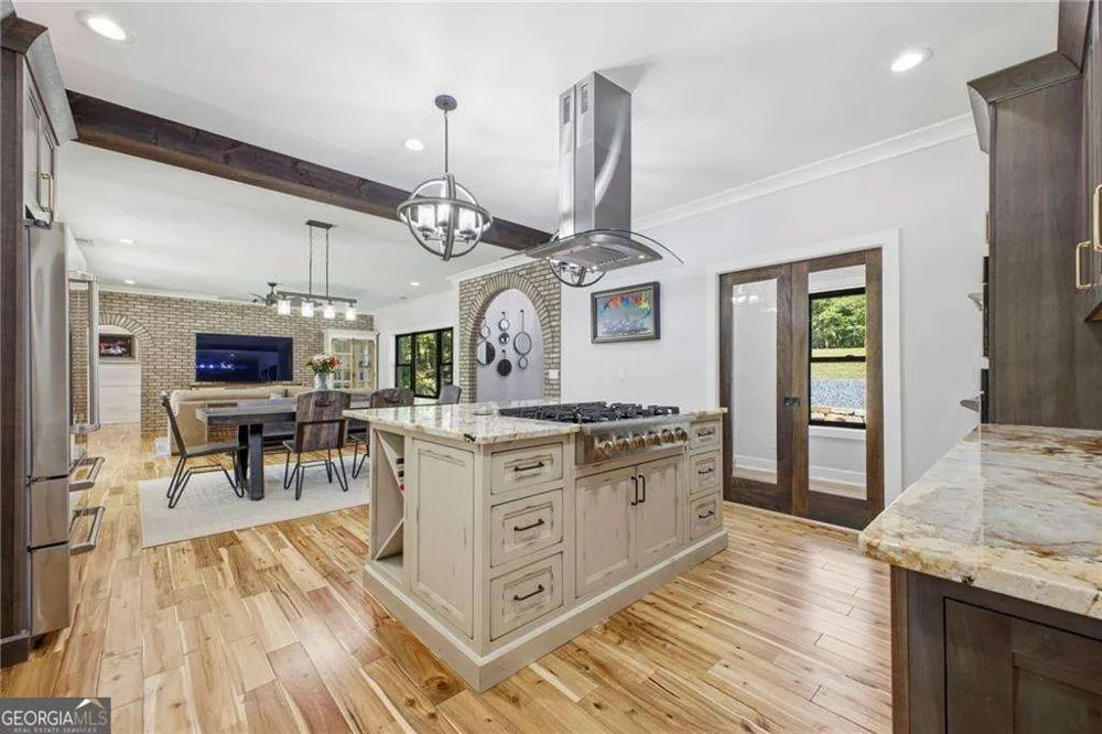 16 Mountain Creek TRL NE Fairmount, GA 30139