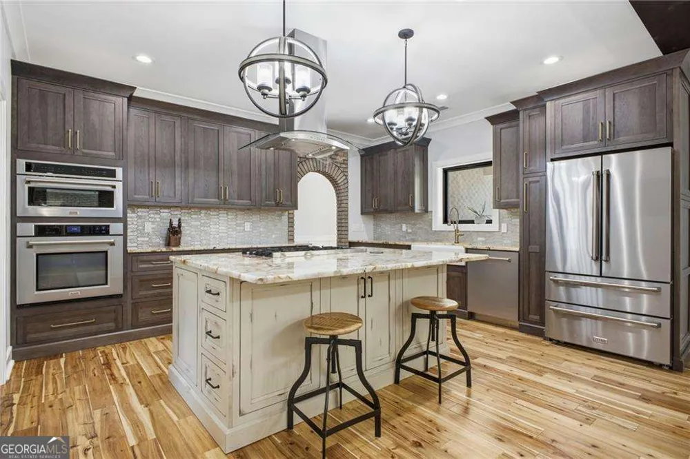 16 Mountain Creek TRL NE Fairmount, GA 30139