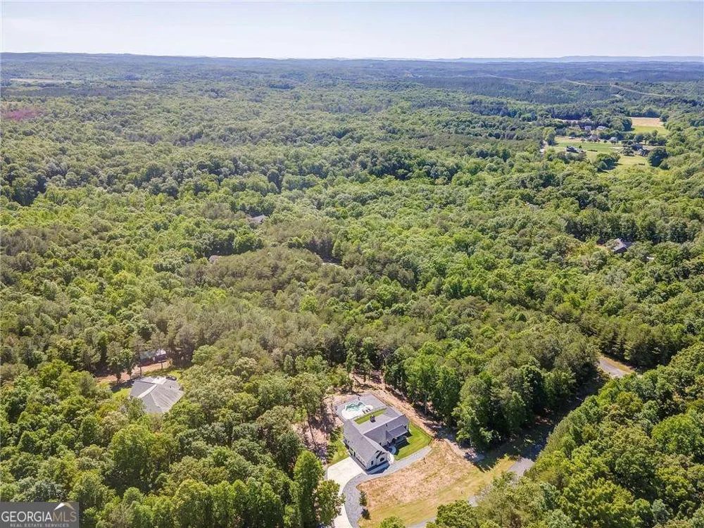 16 Mountain Creek TRL NE Fairmount, GA 30139