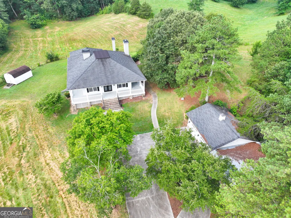 135 Evans RD NW Rydal, GA 30171