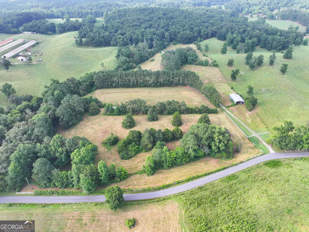 135 Evans RD NW Rydal, GA 30171