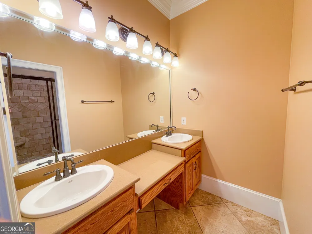 135 Evans RD NW Rydal, GA 30171