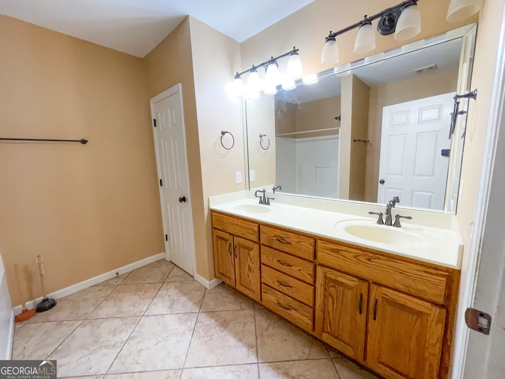 135 Evans RD NW Rydal, GA 30171