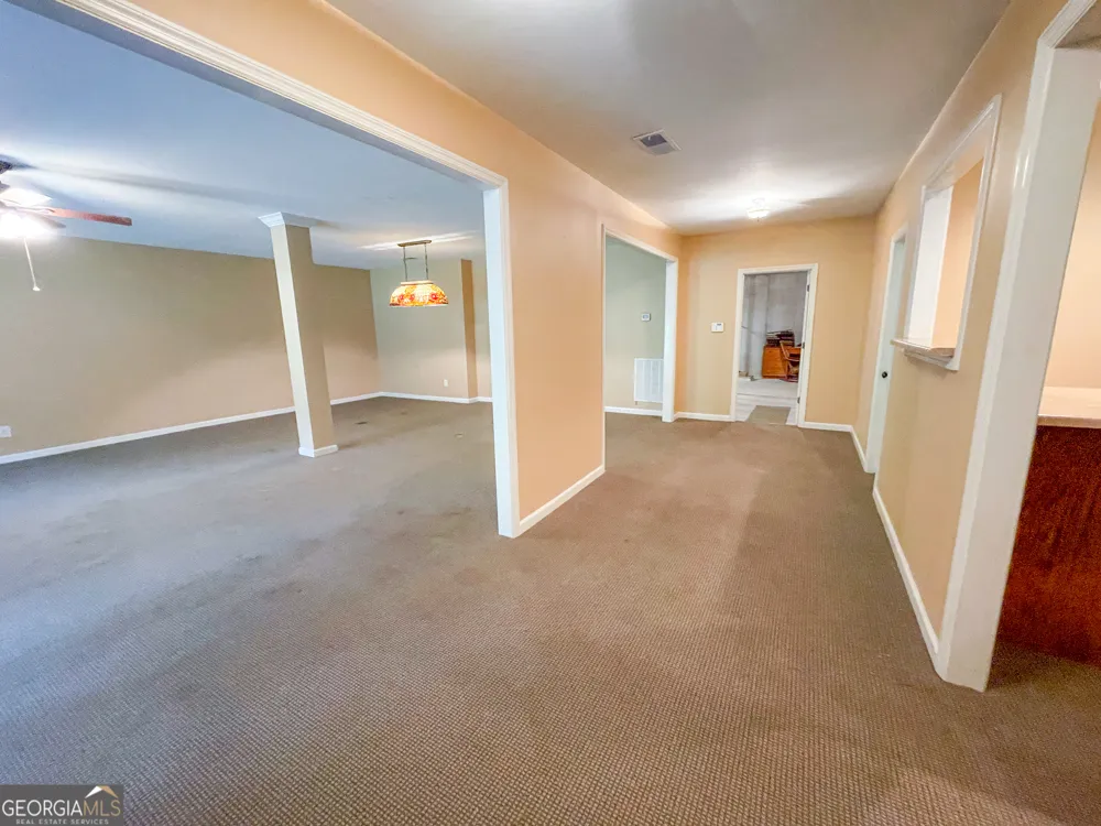 135 Evans RD NW Rydal, GA 30171