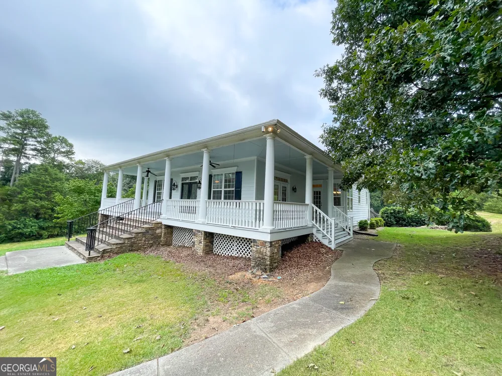 135 Evans RD NW Rydal, GA 30171